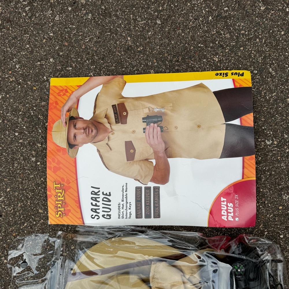 Spirit Halloween adult plus XXL male zookeeper costume